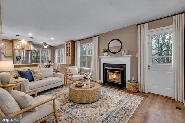 10603 HUNTERS CHASE LN, Damascus, MD 20872