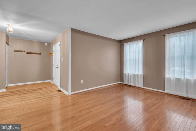 10603 HUNTERS CHASE LN, Damascus, MD 20872