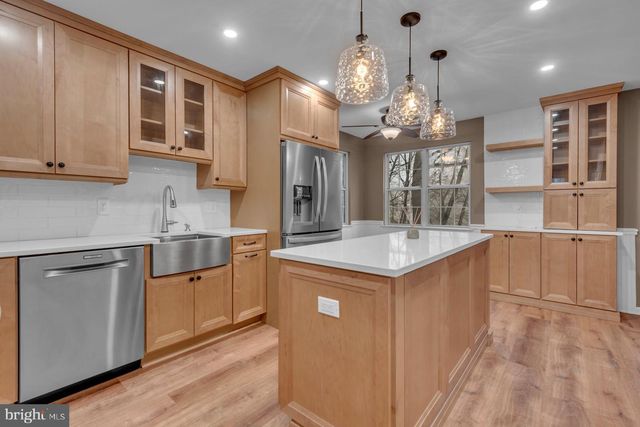 10603 HUNTERS CHASE LN, Damascus, MD 20872