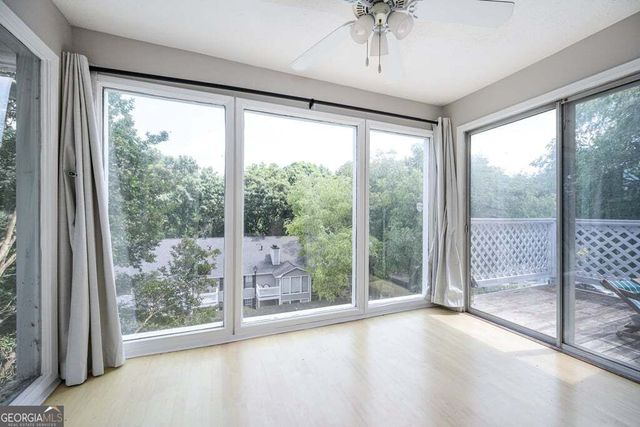 1104 Natchez Trc, Sandy Springs, GA 30350