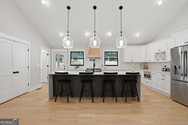 13420 Providence Road, Milton, GA 30009