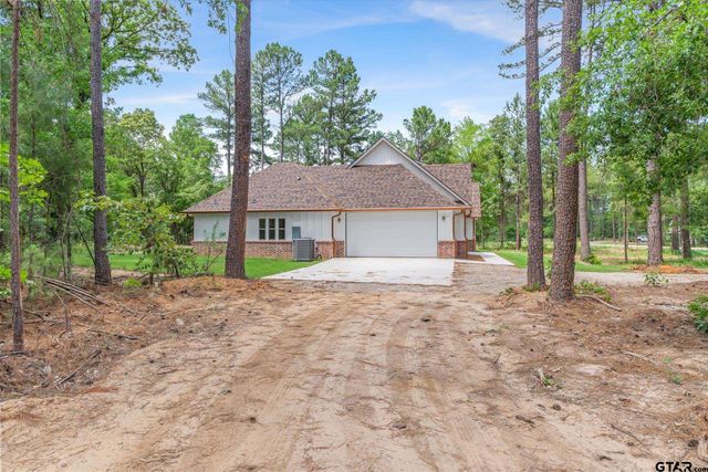 404 Private Road 5808, Grand Saline, TX 75140