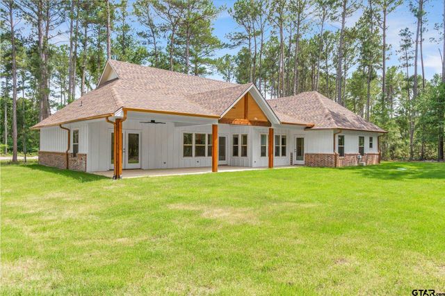 404 Private Road 5808, Grand Saline, TX 75140