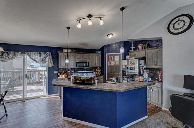 317 BEAR TOOTH DR, Box Elder, SD 57719