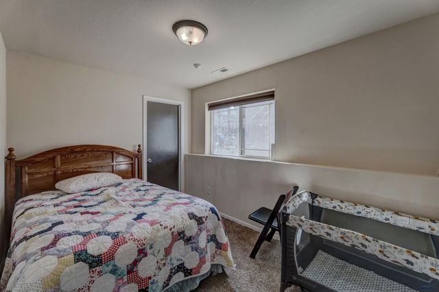 317 BEAR TOOTH DR, Box Elder, SD 57719