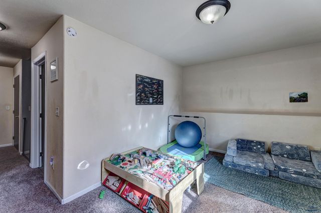 317 BEAR TOOTH DR, Box Elder, SD 57719