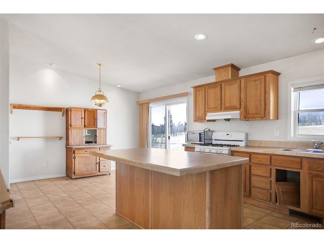 306 Shoshone Dr, Jefferson, CO 80456