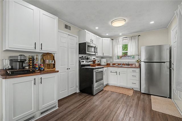 1645 Seabrook Road, Dayton, OH 45432