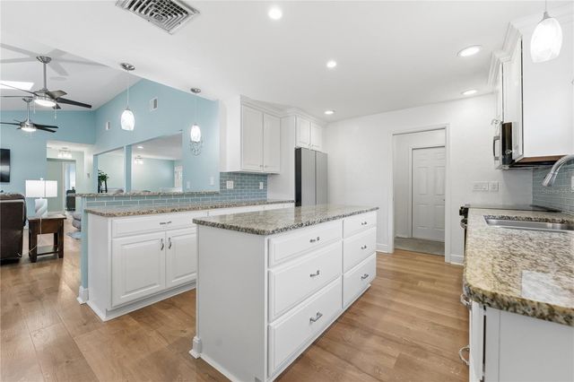 4124 PINAR DRIVE, Bradenton, FL 34210