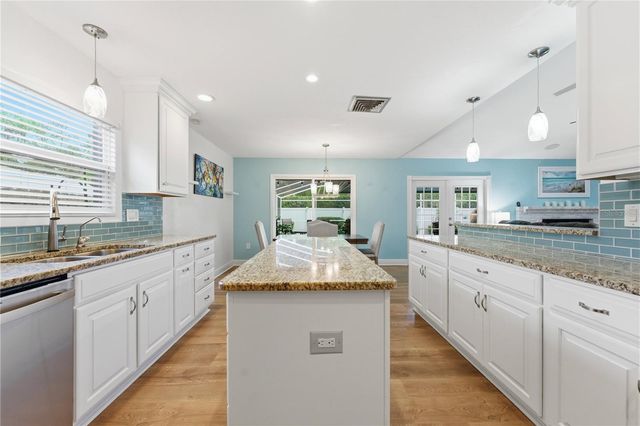 4124 PINAR DRIVE, Bradenton, FL 34210