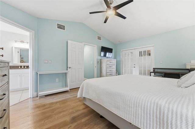 4124 PINAR DRIVE, Bradenton, FL 34210