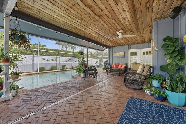 4124 PINAR DRIVE, Bradenton, FL 34210