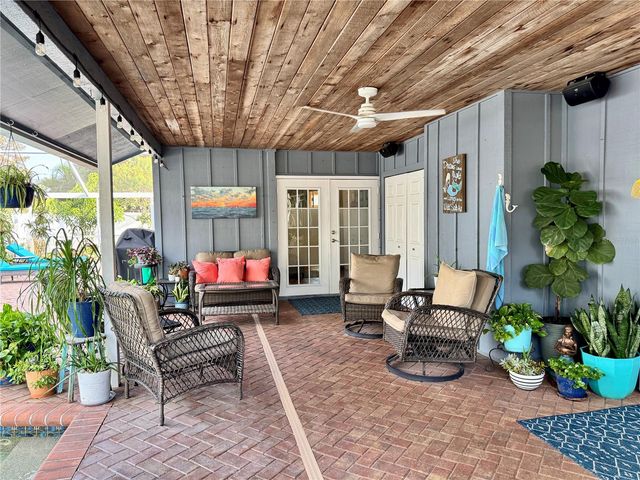 4124 PINAR DRIVE, Bradenton, FL 34210