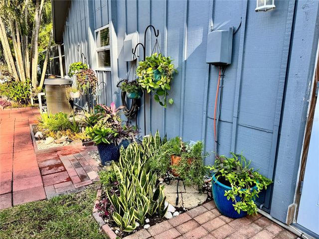 4124 PINAR DRIVE, Bradenton, FL 34210