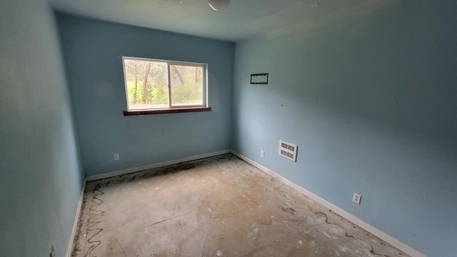 3080 Board Shanty Road, Grants Pass, OR 97527