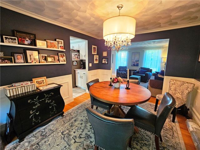190 Arnolds Neck Drive, Warwick, RI 02886