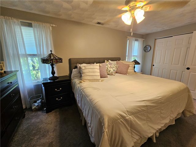 190 Arnolds Neck Drive, Warwick, RI 02886