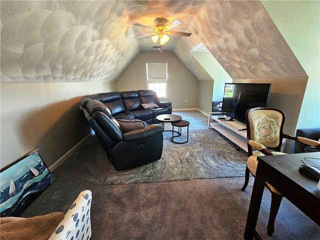 190 Arnolds Neck Drive, Warwick, RI 02886