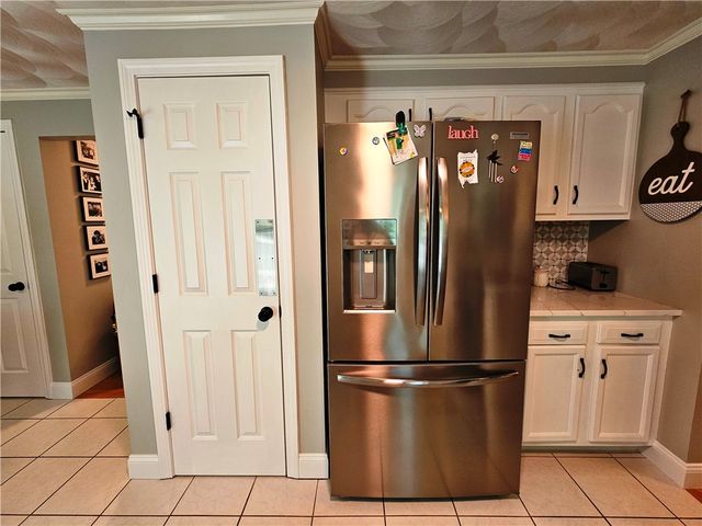 190 Arnolds Neck Drive, Warwick, RI 02886