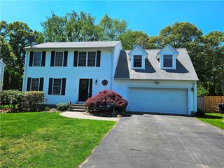 190 Arnolds Neck Drive, Warwick, RI 02886