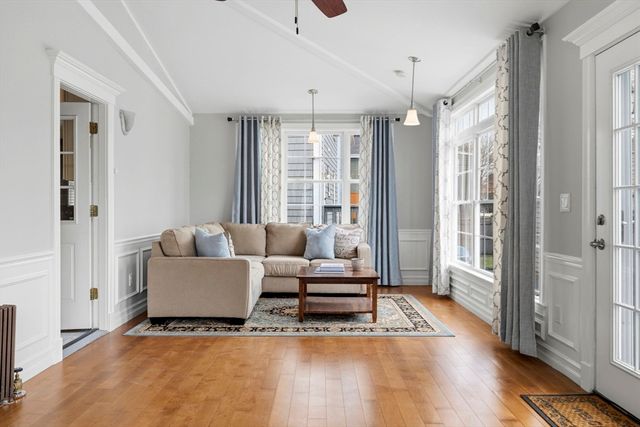 122 Elmer Rd, Boston, MA 02124