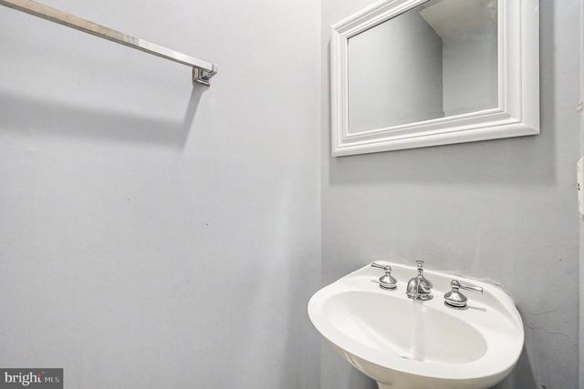 14721 MCKNEW RD, Burtonsville, MD 20866