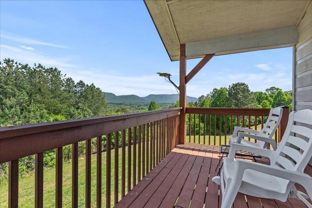 111 County Rd 805, Etowah, TN 37331