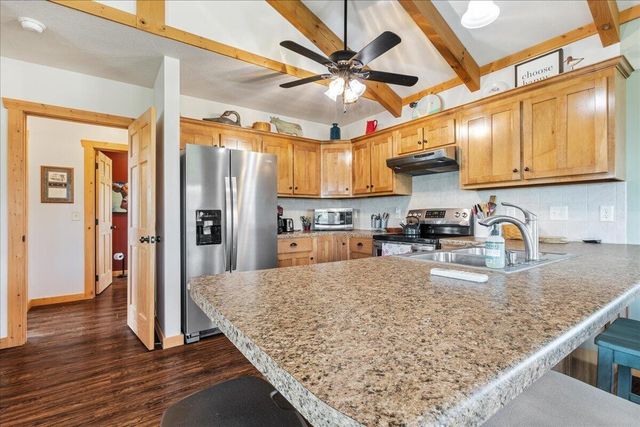 111 County Rd 805, Etowah, TN 37331