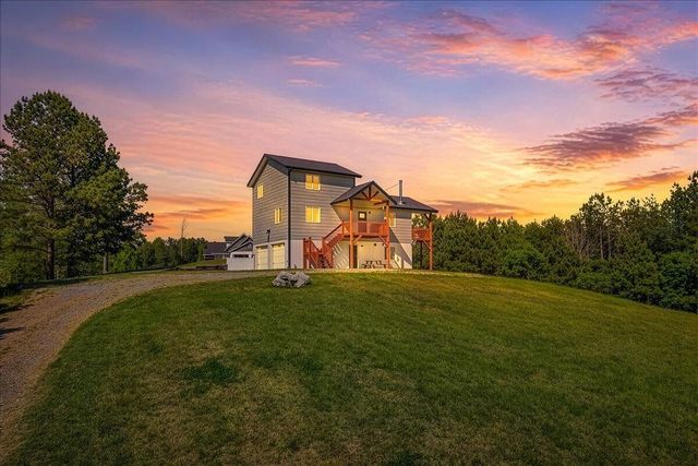 111 County Rd 805, Etowah, TN 37331