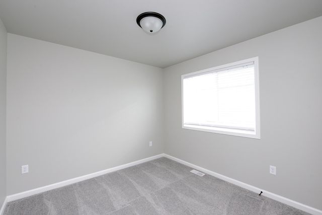 2387 Eagle Valley Drive S, Fargo, ND 58104