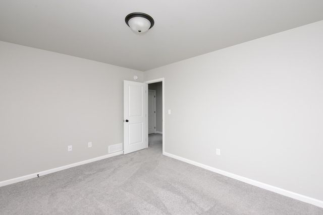 2387 Eagle Valley Drive S, Fargo, ND 58104