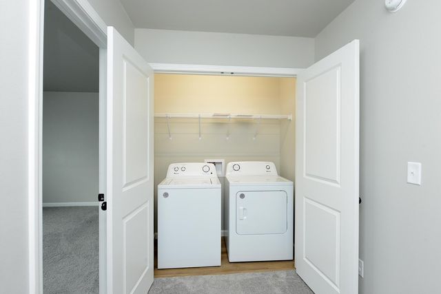 2387 Eagle Valley Drive S, Fargo, ND 58104