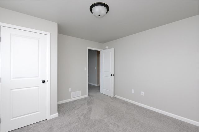 2387 Eagle Valley Drive S, Fargo, ND 58104