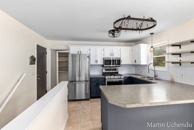 4359 W Grand Boulevard NW, Grand Rapids, MI 49534