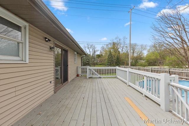 4359 W Grand Boulevard NW, Grand Rapids, MI 49534
