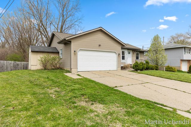 4359 W Grand Boulevard NW, Grand Rapids, MI 49534