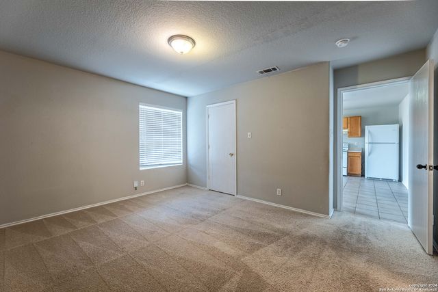 6119 Lauras Farm, San Antonio, TX 78244