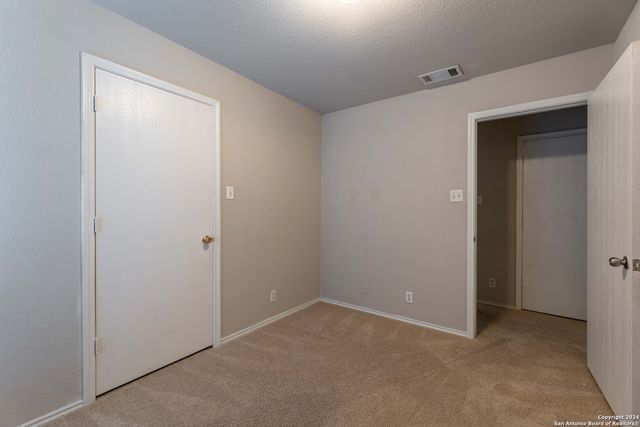 6119 Lauras Farm, San Antonio, TX 78244