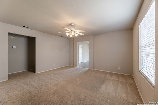 6119 Lauras Farm, San Antonio, TX 78244