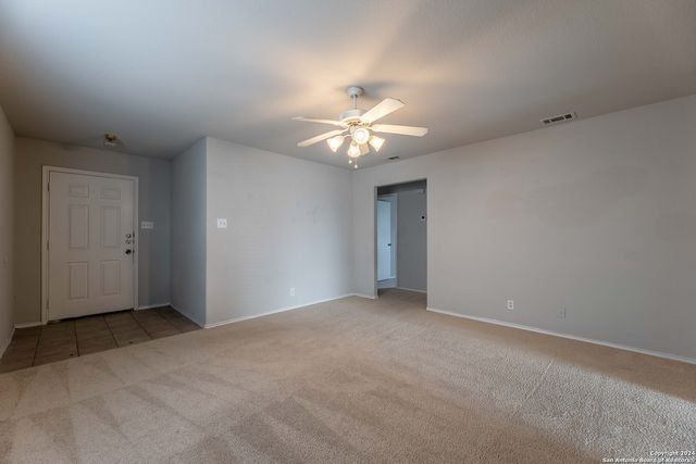 6119 Lauras Farm, San Antonio, TX 78244