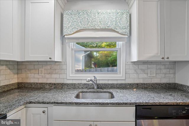 1230 HILLTOP DR, Annapolis, MD 21409