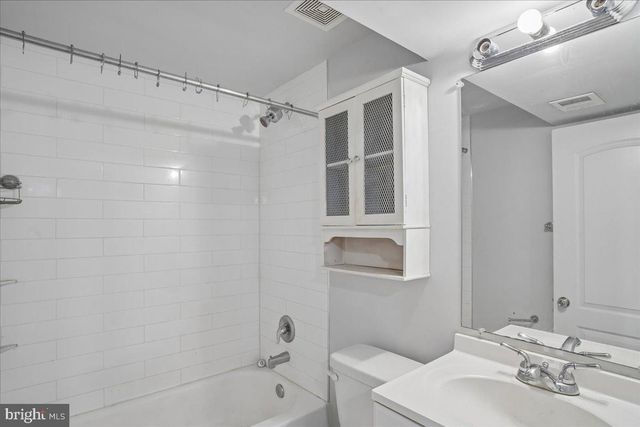 1230 HILLTOP DR, Annapolis, MD 21409