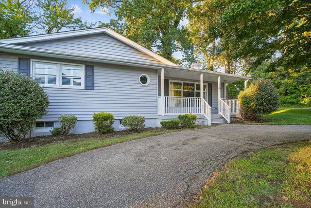 1230 HILLTOP DR, Annapolis, MD 21409