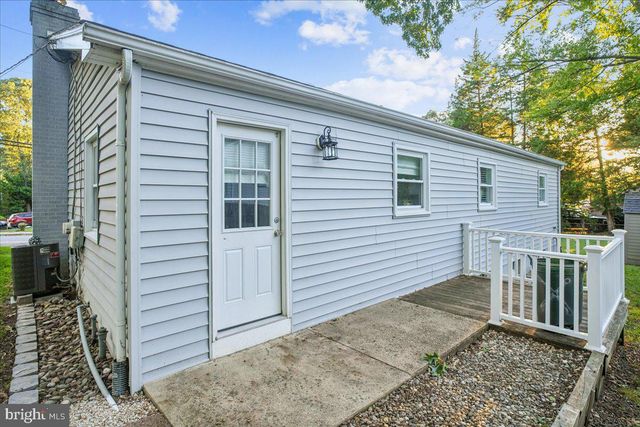 1230 HILLTOP DR, Annapolis, MD 21409