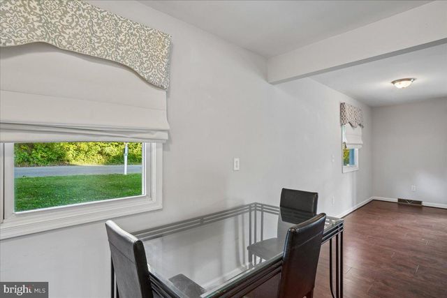 1230 HILLTOP DR, Annapolis, MD 21409