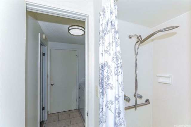 1121 Wilder Avenue 1200B, Honolulu, HI 96822