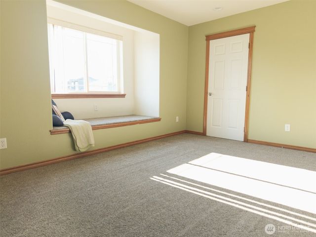 6204 Pacific Heights Drive, Ferndale, WA 98248