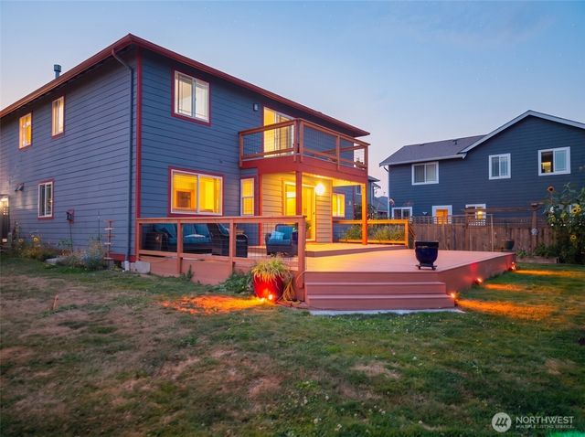 6204 Pacific Heights Drive, Ferndale, WA 98248