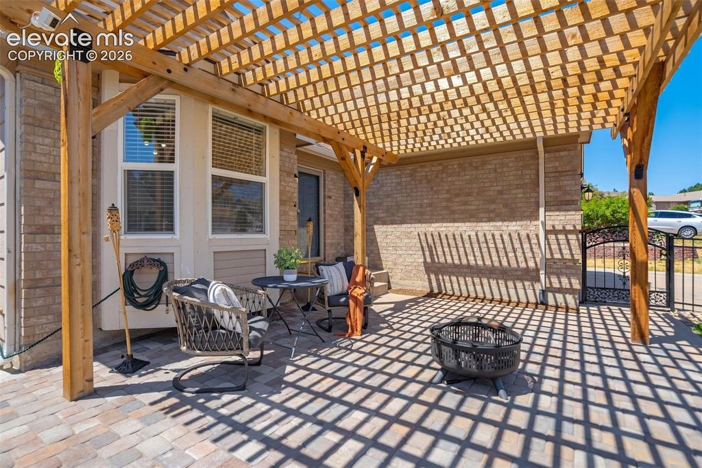 7326 Allens Park Drive, Colorado Springs, CO 80922 — photo 3