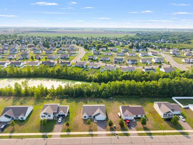 19106 Engle Wood Drive, Big Lake, MN 55309